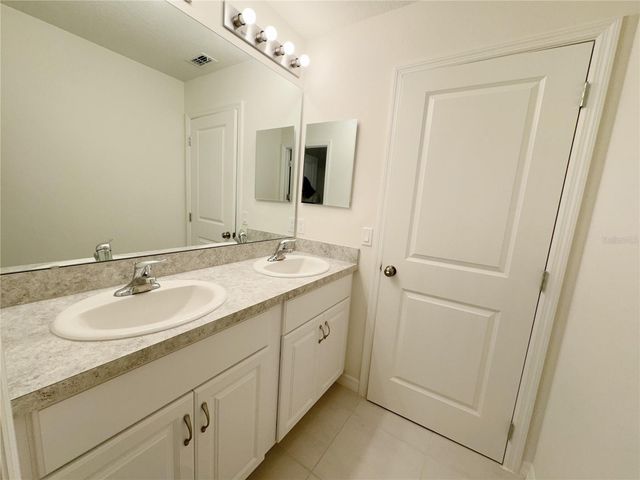 583 BLACK EAGLE DRIVE, Groveland, FL 34736