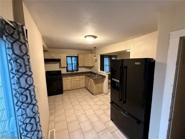 1215 Dueber Avenue SW, Canton, OH 44706