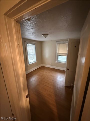1215 Dueber Avenue SW, Canton, OH 44706