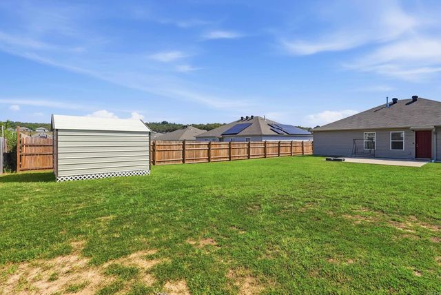 8 Harvest Lane, Conway, AR 72032