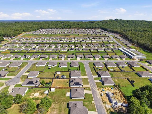 8 Harvest Lane, Conway, AR 72032