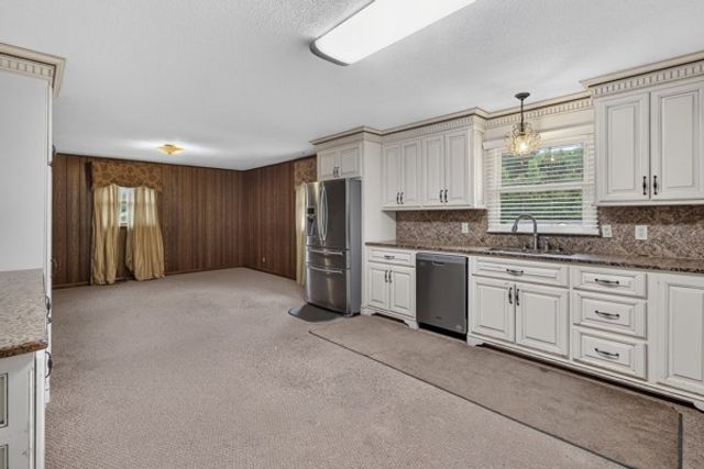 502 Corders Crossroads Rd, Fayetteville, TN 37334
