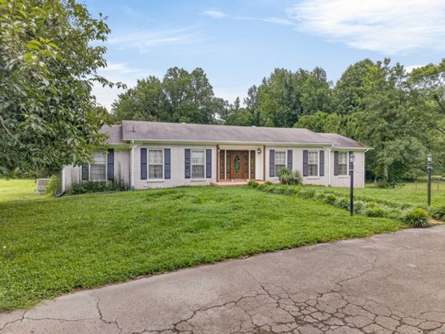 502 Corders Crossroads Rd, Fayetteville, TN 37334