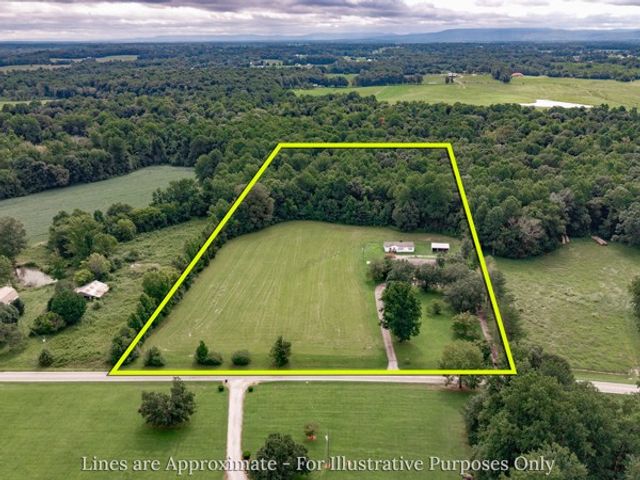 502 Corders Crossroads Rd, Fayetteville, TN 37334