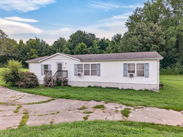 502 Corders Crossroads Rd, Fayetteville, TN 37334