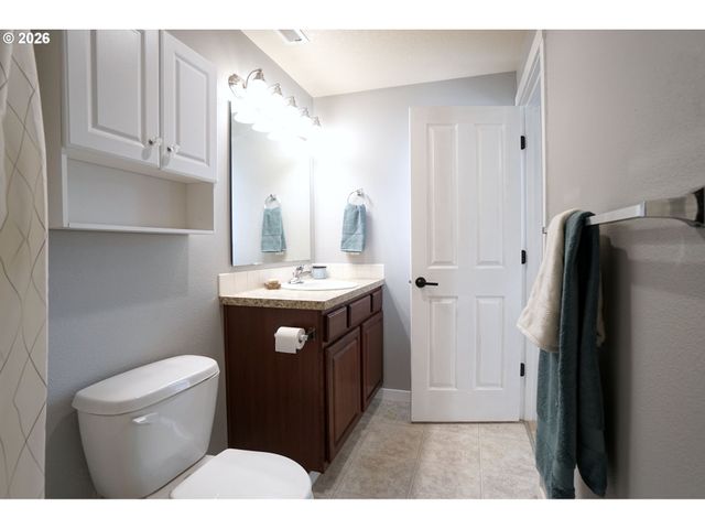 7041 Ne 55TH St, Vancouver, WA 98661