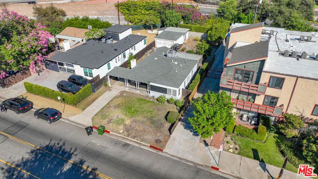 4532 Tujunga Avenue, North Hollywood, CA 91602