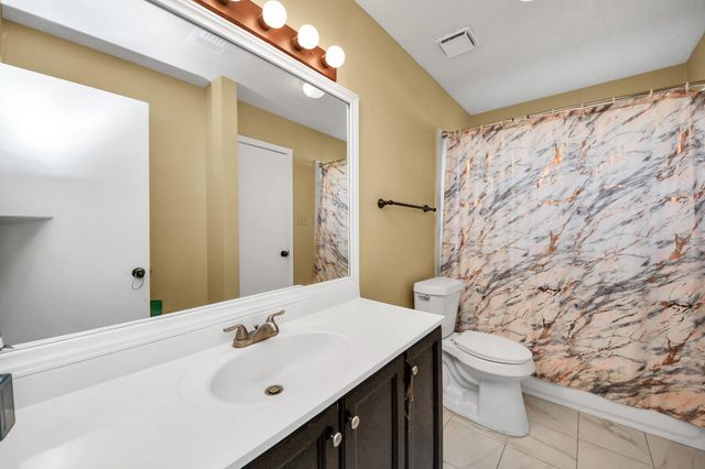 13620 Rosewood Street 3A, Houston, TX 77083