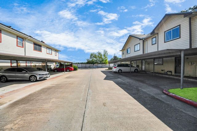 13620 Rosewood Street 3A, Houston, TX 77083