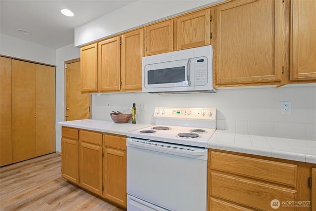 6278 Harbor Sunset Lane, Gig Harbor, WA 98335