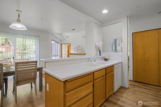 6278 Harbor Sunset Lane, Gig Harbor, WA 98335