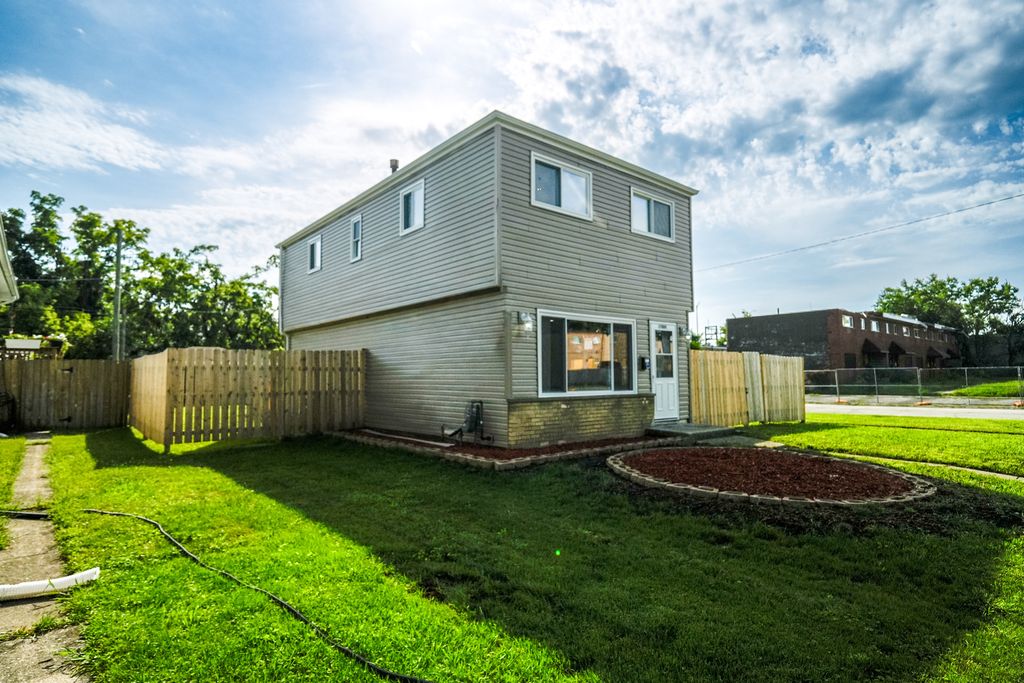 17089 Crane Avenue, Hazel Crest, IL 60429 — photo 2
