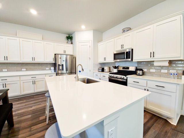 12612 Stanford DR 7, Austin, TX 78748