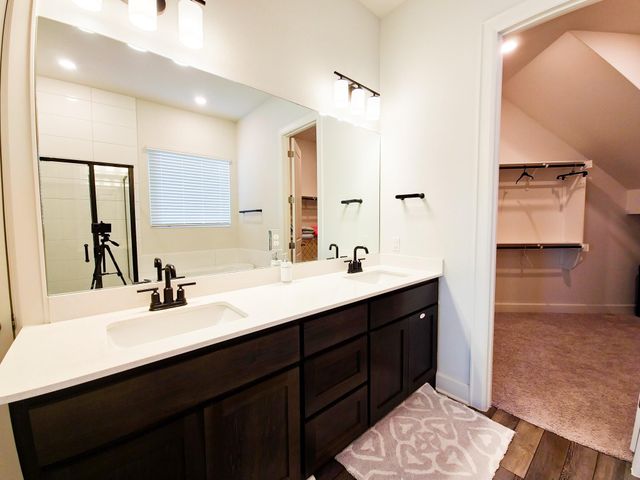 12612 Stanford DR 7, Austin, TX 78748