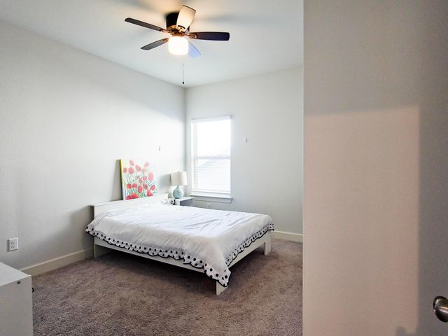 12612 Stanford DR 7, Austin, TX 78748