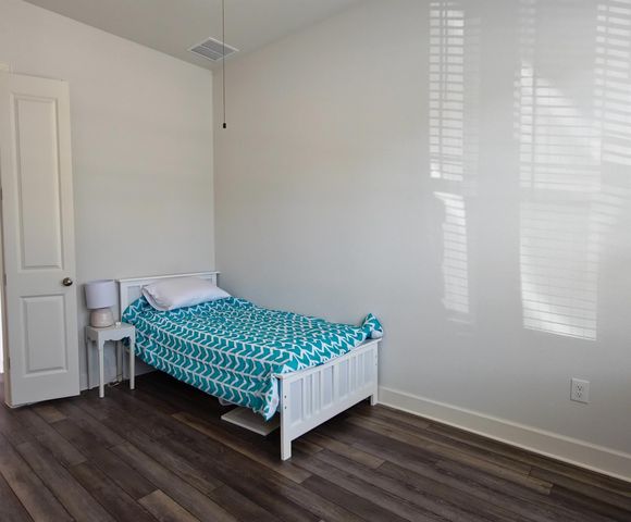 12612 Stanford DR 7, Austin, TX 78748