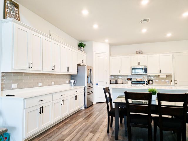 12612 Stanford DR 7, Austin, TX 78748