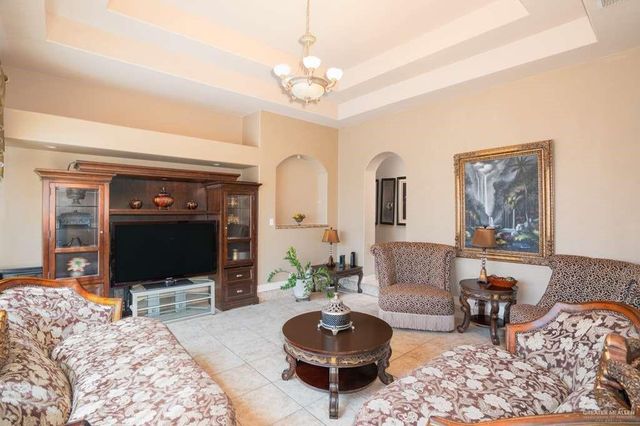 1104 Frio Street, Mission, TX 78572