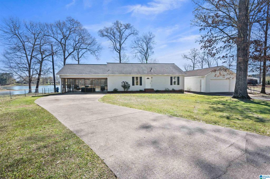 1400 BLACKBERRY STREET N, Pell City, AL 35128