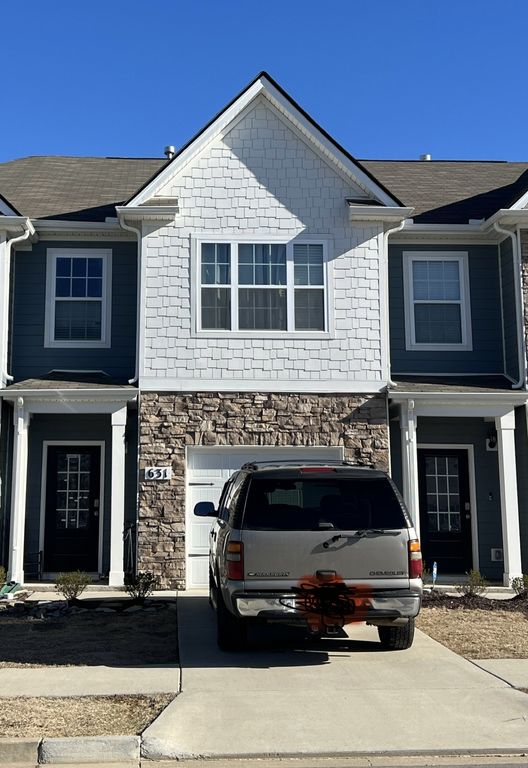 631 Longtail Ln, Lebanon, TN 37090