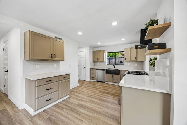 4614 Oak Trail, Dallas, TX 75232