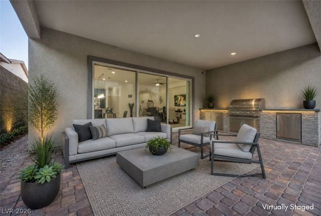 11617 Falcon Gorge Avenue, Las Vegas, NV 89138