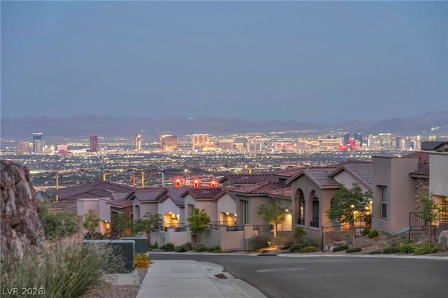 11617 Falcon Gorge Avenue, Las Vegas, NV 89138