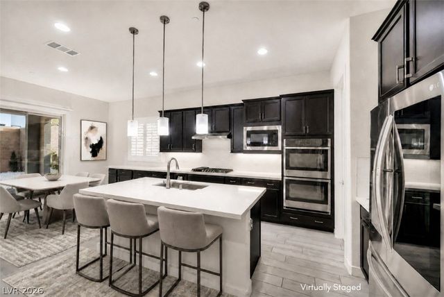 11617 Falcon Gorge Avenue, Las Vegas, NV 89138