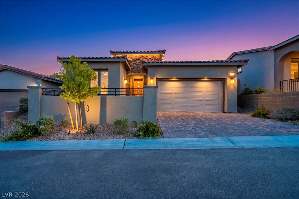 11617 Falcon Gorge Avenue, Las Vegas, NV 89138