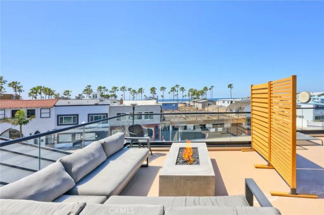 504 E Balboa Blvd, Newport Beach, CA 92661