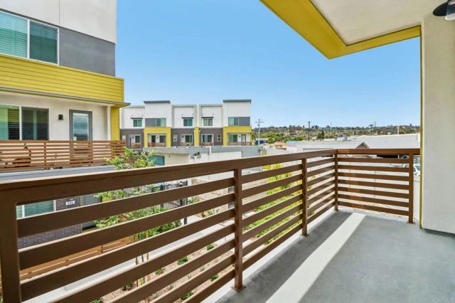551 Sandstone Court, El Cajon, CA 92020