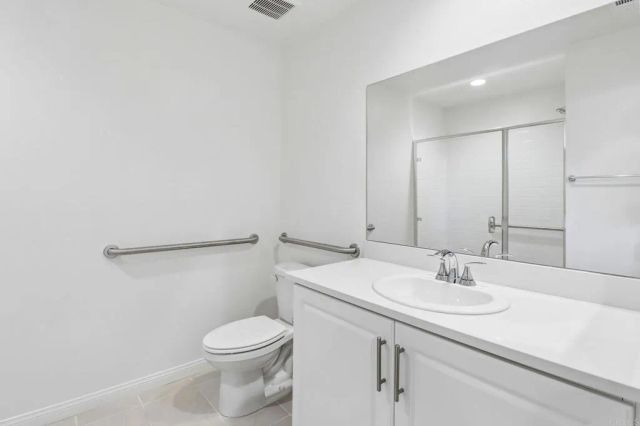 551 Sandstone Court, El Cajon, CA 92020