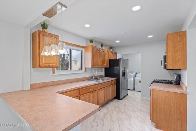 2651 Ridgeway Road, Manchester, NJ 08759