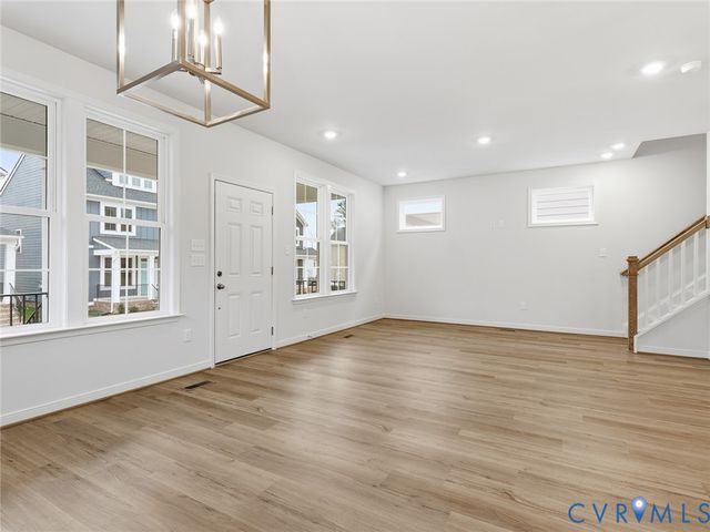 7601 Oak Grove Tree Dr, Chesterfield, VA 23832