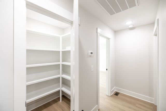 4093 Hereford Dr, Greenbrier, TN 37073