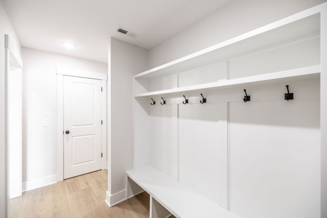 4093 Hereford Dr, Greenbrier, TN 37073