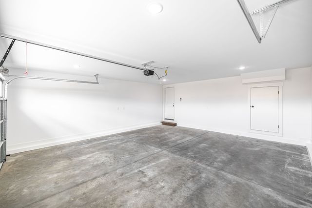 4093 Hereford Dr, Greenbrier, TN 37073