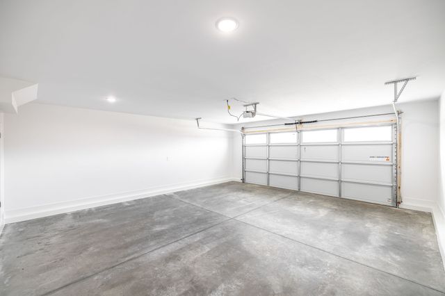 4093 Hereford Dr, Greenbrier, TN 37073