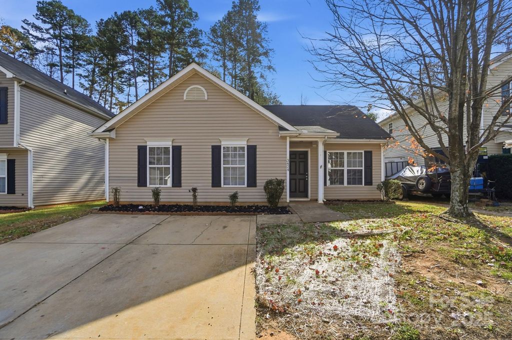 3424 Kelsey Emma Court, Charlotte, NC 28269