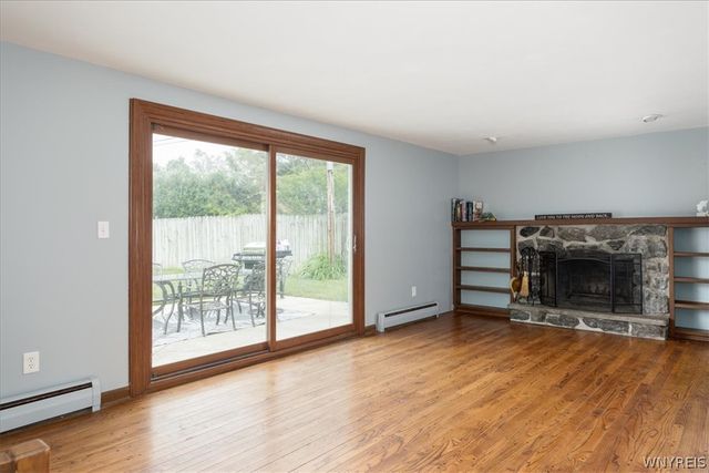 172 Chestnut Hill Lane South, Amherst, NY 14221