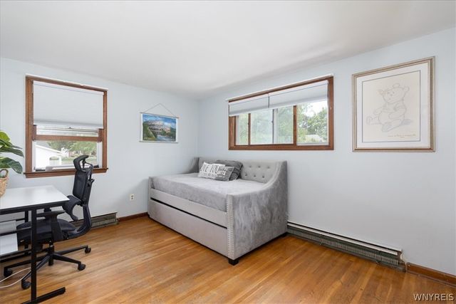172 Chestnut Hill Lane South, Amherst, NY 14221