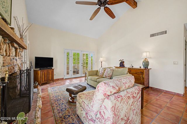 827 W Palma De Coco, Tucson, AZ 85704