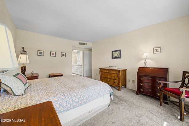 827 W Palma De Coco, Tucson, AZ 85704