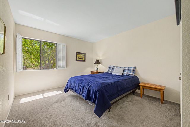 827 W Palma De Coco, Tucson, AZ 85704