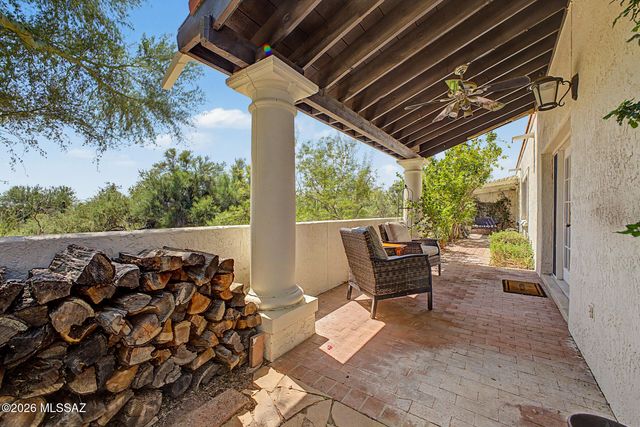 827 W Palma De Coco, Tucson, AZ 85704
