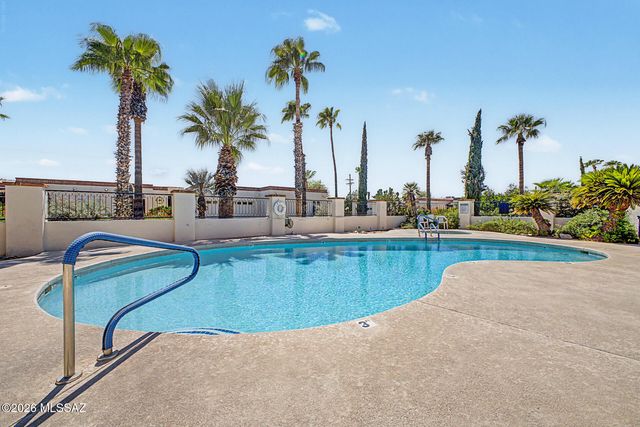 827 W Palma De Coco, Tucson, AZ 85704
