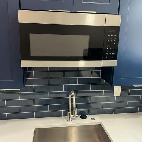 3451 Charleston Boulevard Unit 2, Fort Lauderdale, FL 33312