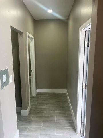 3451 Charleston Boulevard Unit 2, Fort Lauderdale, FL 33312