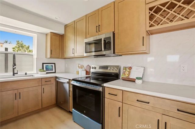 4604 W 172nd D, Lawndale, CA 90260
