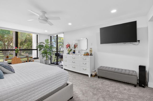 20080 Boca West Drive 427, Boca Raton, FL 33434